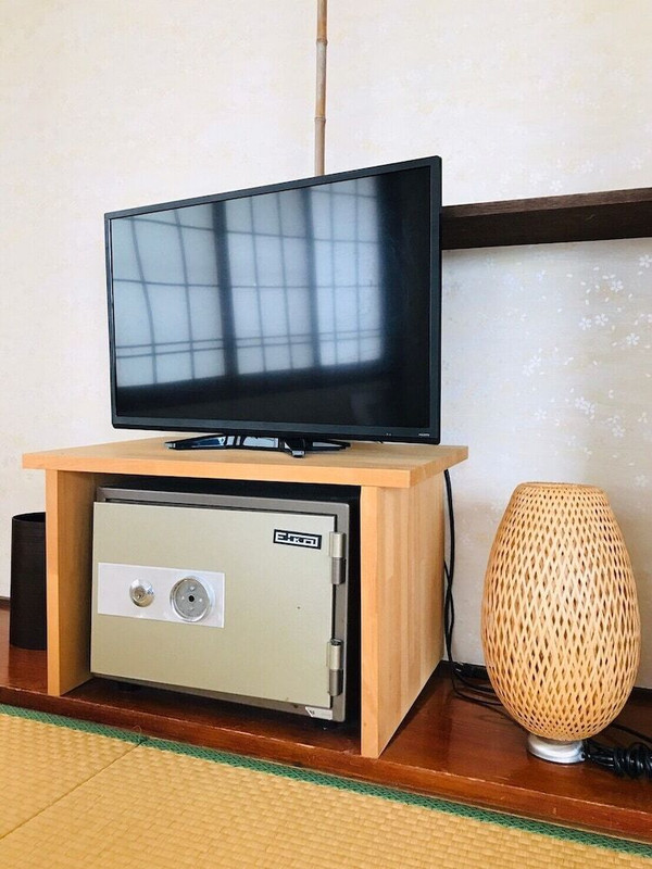 テレビ