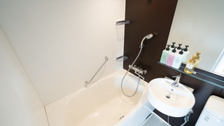 ファミリー ルーム 専用バスルーム