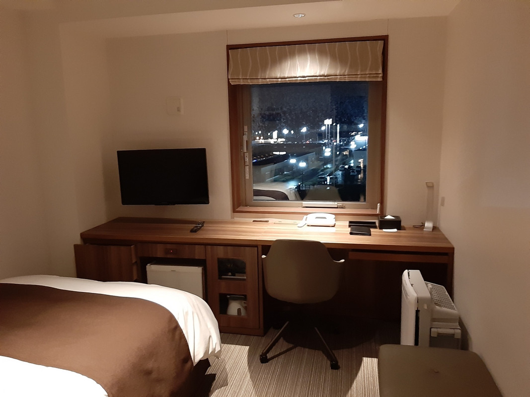 客室（港の方向に向いていました）