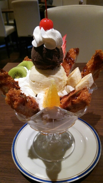 「からふね屋珈琲店 三条本店」料理 24415 サクサクロースカツパフェ