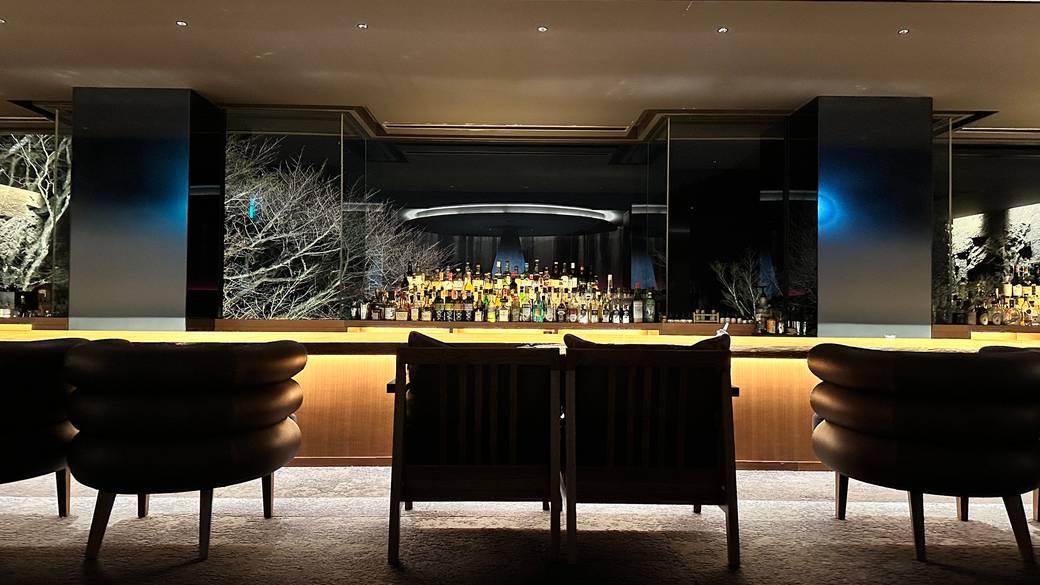 心地いい空間で
好きなだけカクテルを / 2