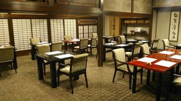 ロビー応接スペース / 4