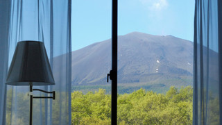 [森の中の露天風呂]付デラックスツインルーム 禁煙 - 宿泊されるお客様(お子様含む)を含めた人数検索をした上ご予約頂きますようお願い致します