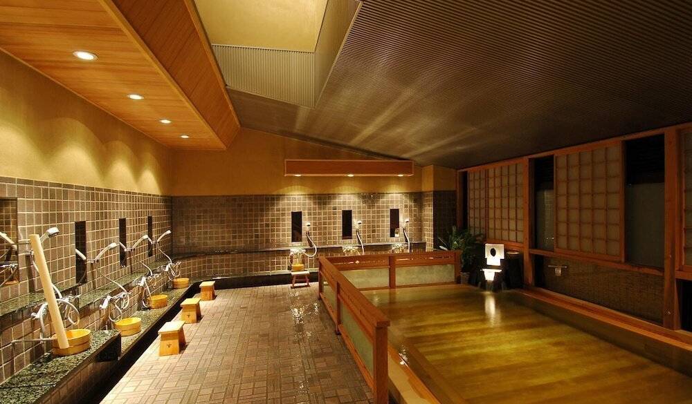 総檜風呂「かわせみの湯」 / 3