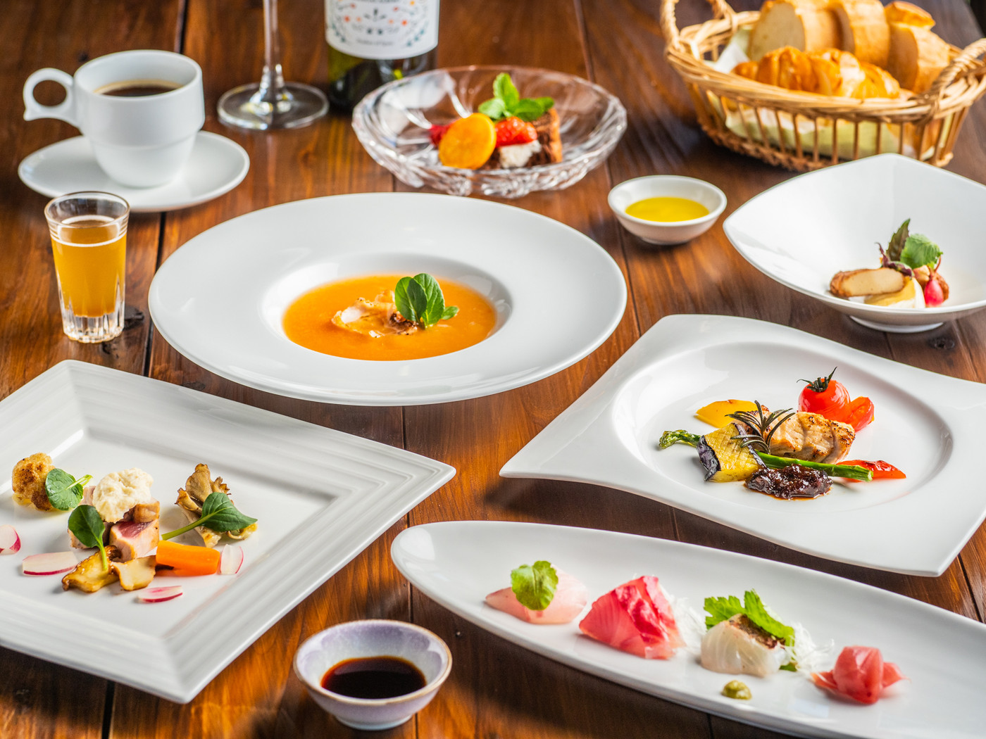 コテージにある半露天の五右衛門風呂で景色を満喫しよう3959295