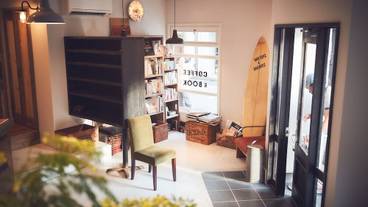 内部エントランス / 2