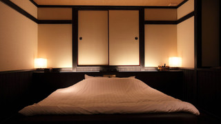 古民家風客室　「わらび野」〜ダブル〜【箱庭風呂】(チェックイン18時まで)