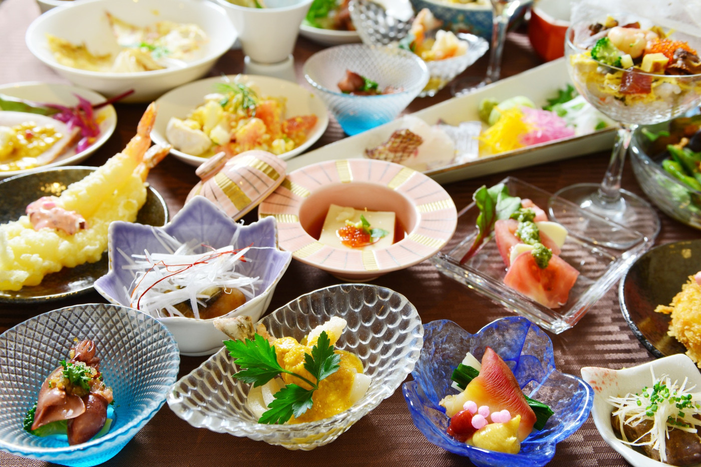 遊園地まで徒歩圏内の立地や温泉など、魅力満載！瀬戸大橋に近いホテル4376716