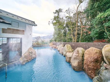 別府鉄輪温泉 山荘 神和苑 / 1