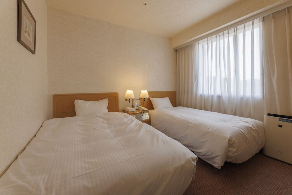 JR下関駅西口から徒歩約3分4009889