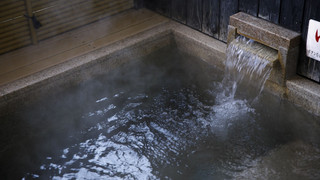 スーペリア洋室（露天風呂付き/ 定員2〜3名/ チェックイン18時まで / 最終夕食時間19:30）