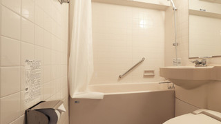 セミダブルベッドルーム 喫煙可