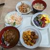 カレー以外は冷めていました