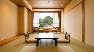 [リーズナブルルーム] 和室禁煙10畳(ガーデンビュー)