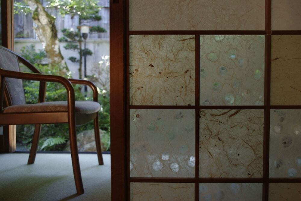 有形文化財の宿で、兵庫の伝統工芸を体感4003873