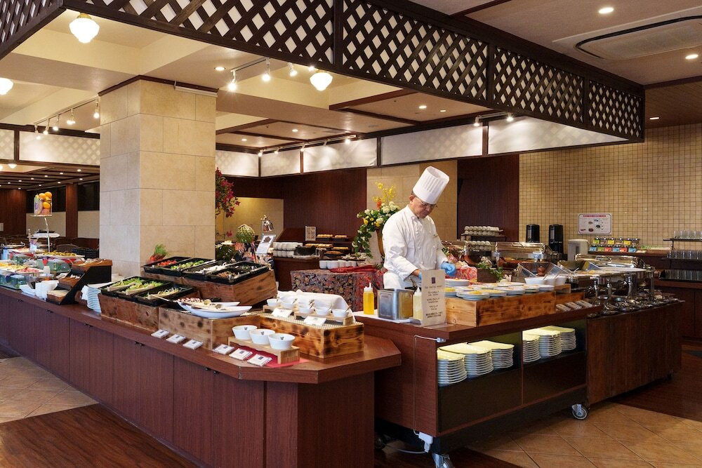 露天風呂や岩盤浴で癒しの時間♪ホカンスにぴったりな82㎡の広々客室も3493613