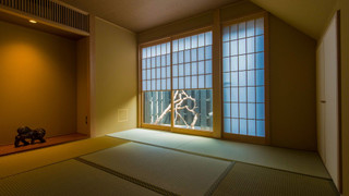 デラックス ファミリールーム (獅子)