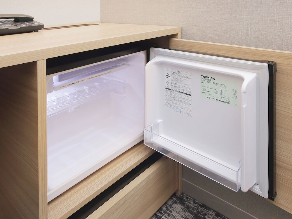 小型冷蔵庫