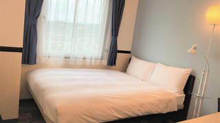 エコノミー ダブルルーム 喫煙可