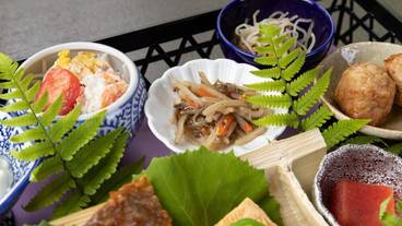 食事・飲み物 / 6