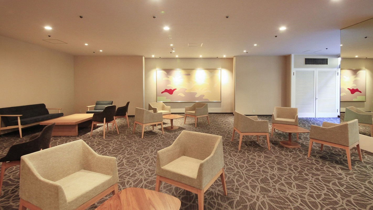 ロビーラウンジ③