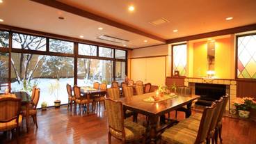 コーヒーショップ / 23