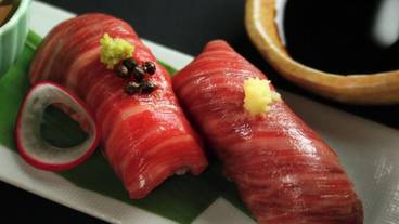 食事・飲み物 / 37