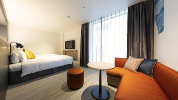 ユニバーサルツイン / 12