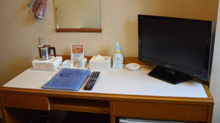 エコノミー ダブルルーム 喫煙可