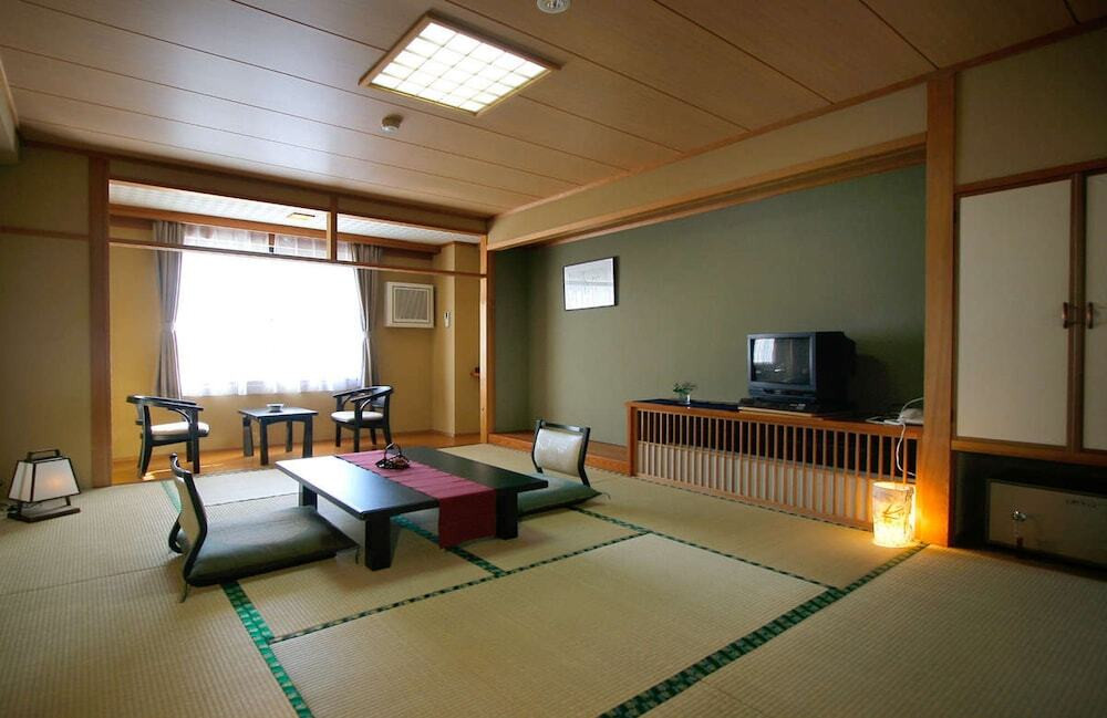 木曽駒高原　森のホテル（キソコマコウゲン　モリノホテル） / 1