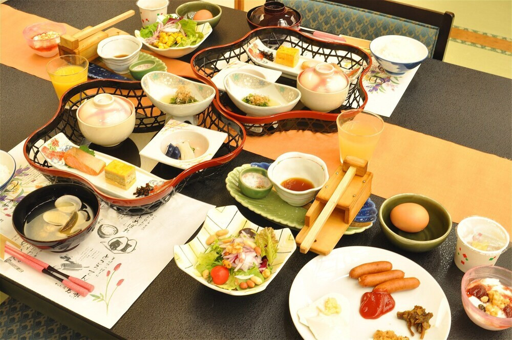 朝食