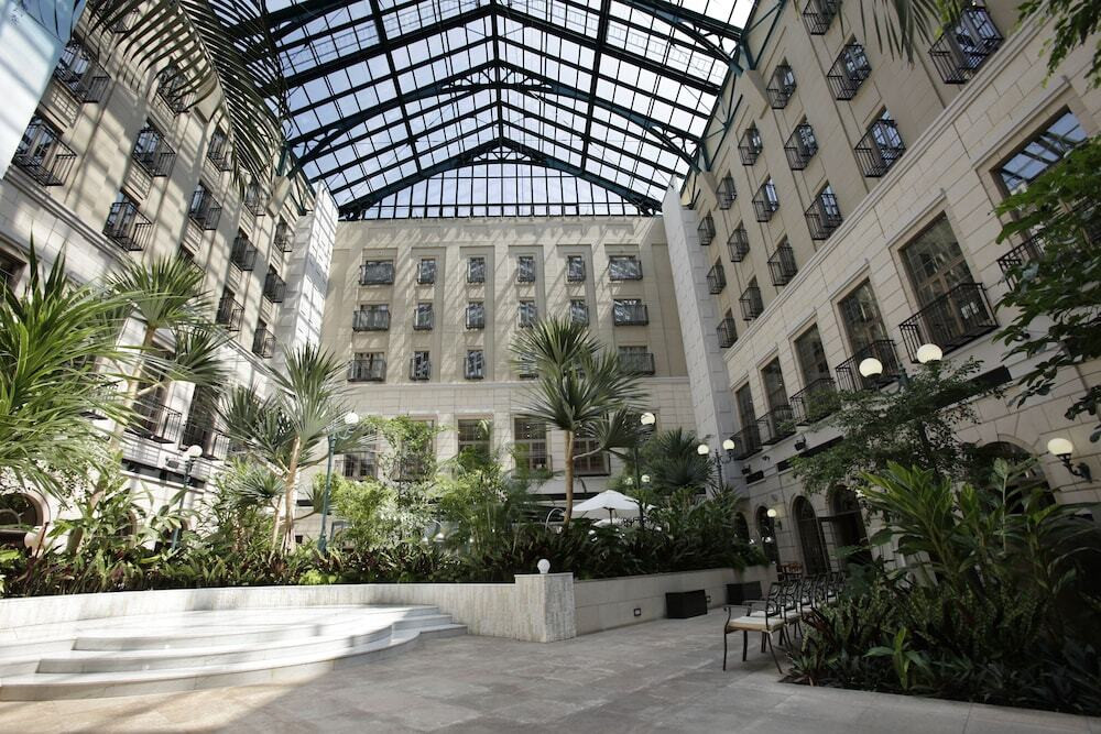 7. エジソンの子孫がデザイン！優雅な「水戸プラザホテル」4244398