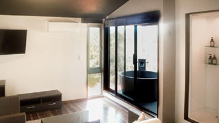 [洋モダンスイート] 客室露天風呂 [喫煙可]