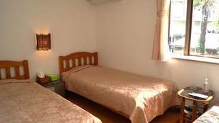 洋室ツインルーム