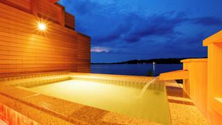 デラックス ツインルーム レイクビュー コーナー