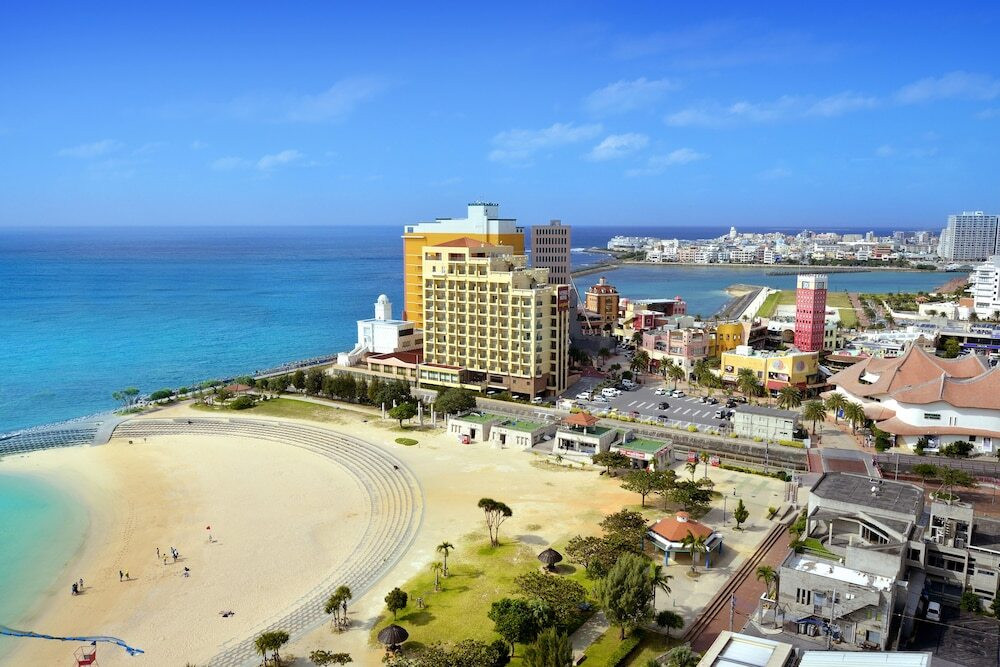 マリンスポーツに屋上プールも！海絶景を堪能できるリゾート4063735