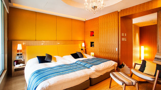 Suite 宇宙・光・静 ハリウッドツイン+和室+ジャグジー