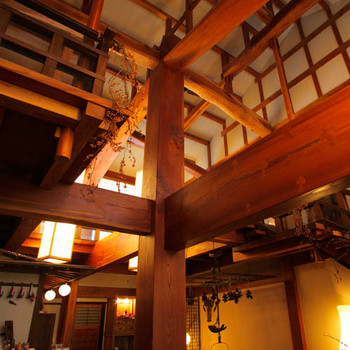 欅をふんだんに使った癒しの宿3400323