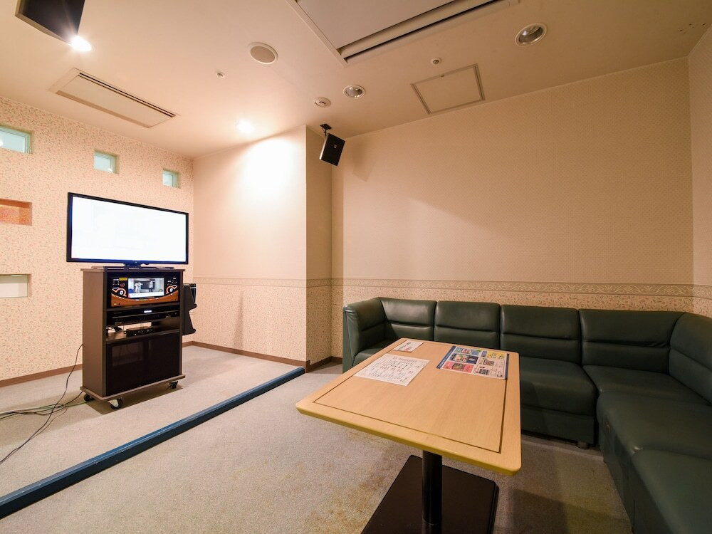 カラオケ ルーム