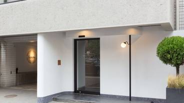 施設の入り口 / 15