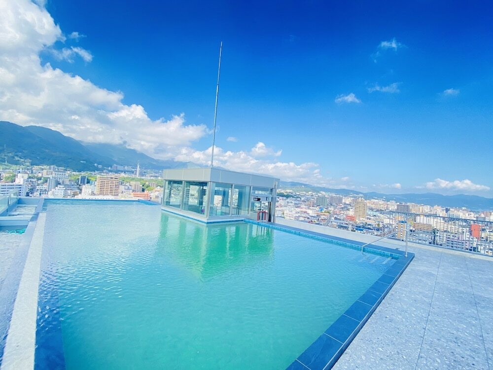 夜景を楽しめるインフィニティプールが魅力4065134