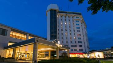 ホテル外観(夜) / 3