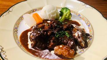 食事・飲み物 / 6