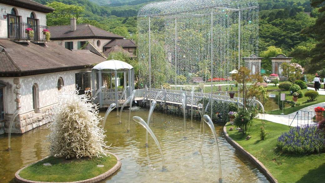 アートの街・箱根で
美術館巡りを楽しむ / 1