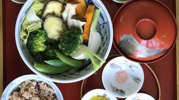 食事・飲み物 / 6