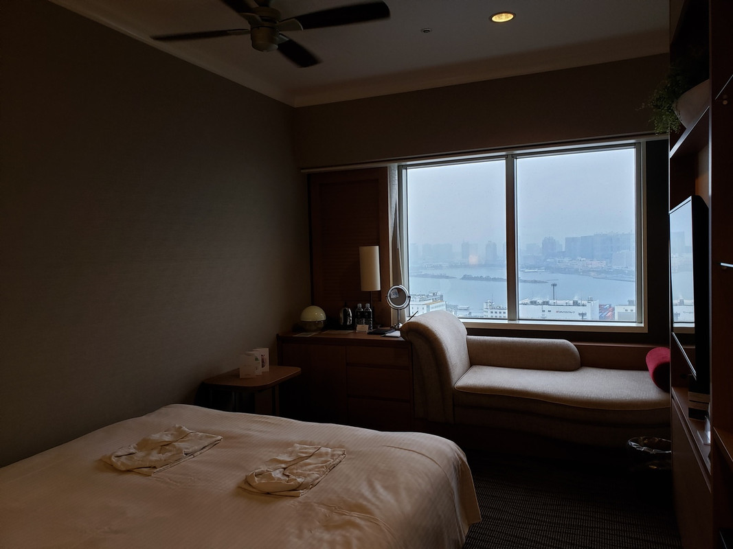 カウチタイプ。