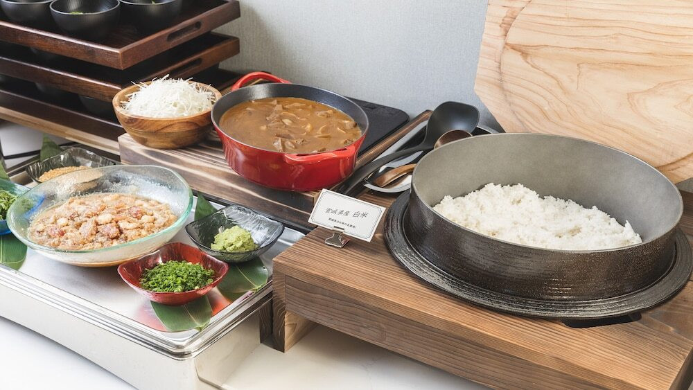 朝食ビュッフェ