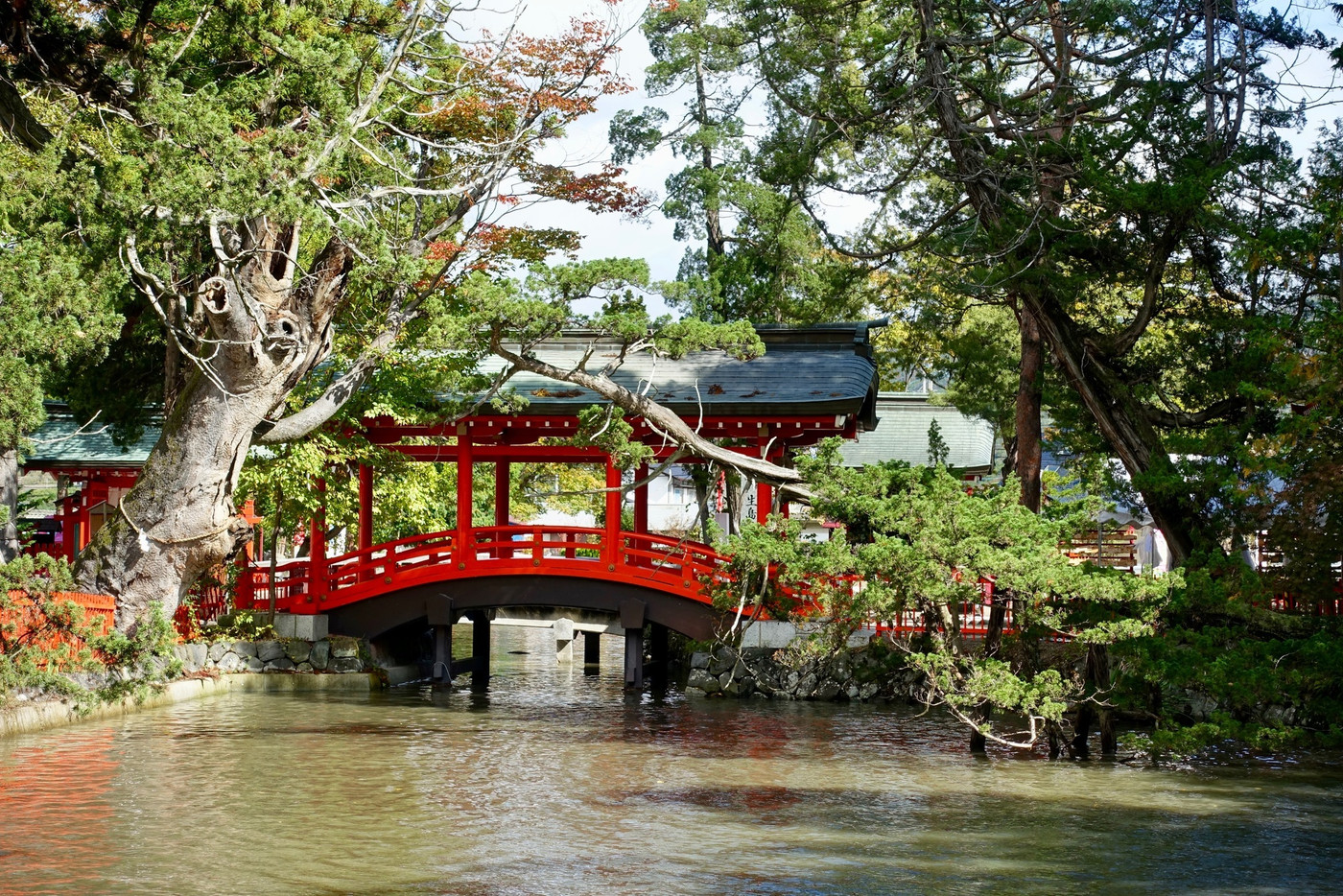 生島足島神社:神池 上田市
