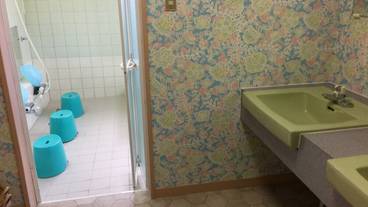 施設内の設備 / 1