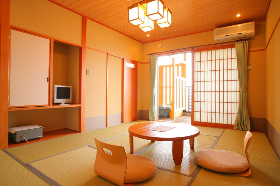 「島宿 うみどり」 内観 4230500 ２階客室４室はオーシャンビューです。